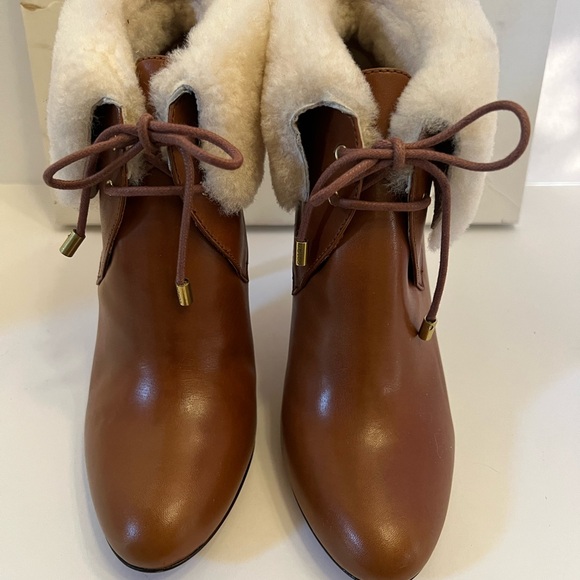 Brand new Coach Leather and Shearling Ankle Boots - Picture 2 of 8